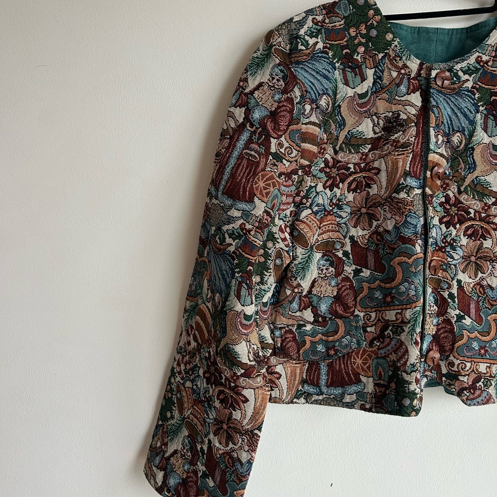 Vintage tapestry Christmas jacket - Picture 3 of 7